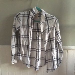 American Eagle Flannel Button Up XS